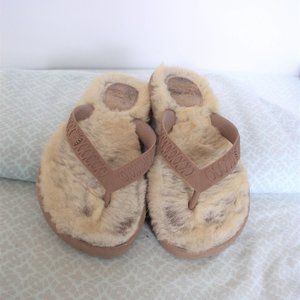 RARE UGGS furry FLIP FLOPS girls size 13